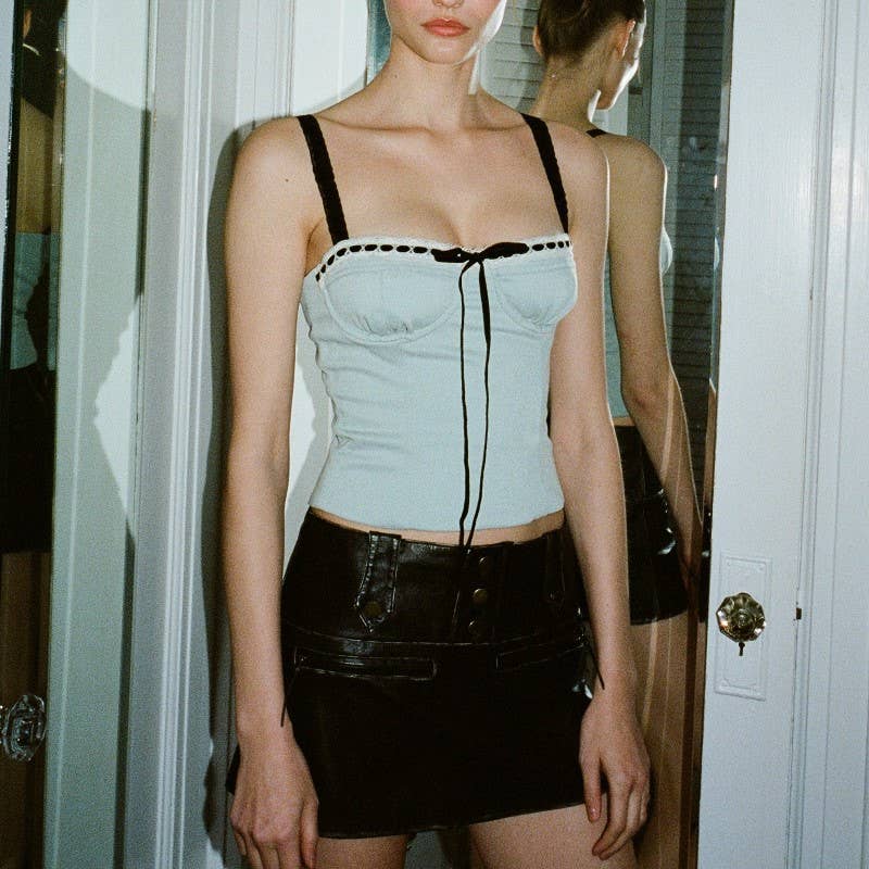 Lace square neck lace-up low-cut halter top