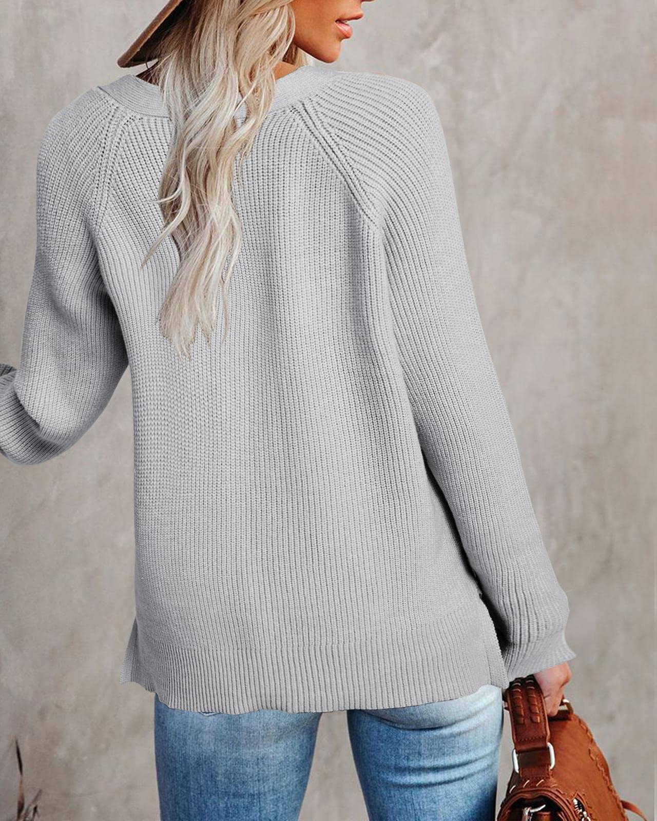 KNIT PULLOVER V-NECK SINGLE BREASTED SWEATER