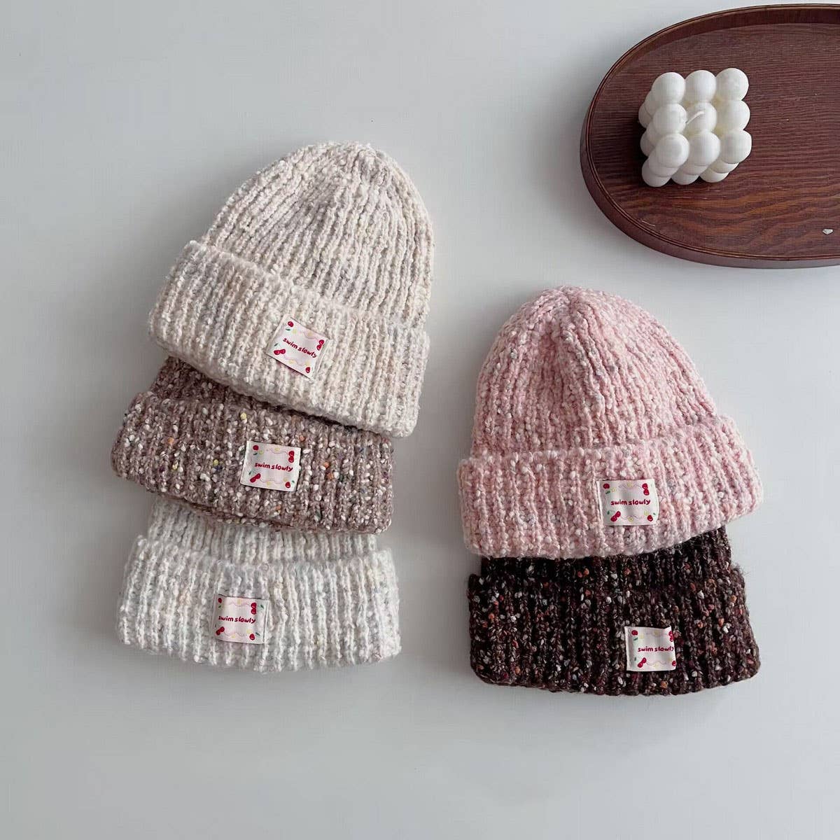 CHILDREN'S STYLISH CURLED WHITE LABEL KNITTED HAT_CWAH2935