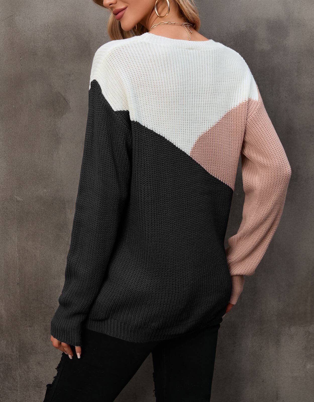 THREE COLOR GEOMETRIC COLOR PULLOVER SWEATER