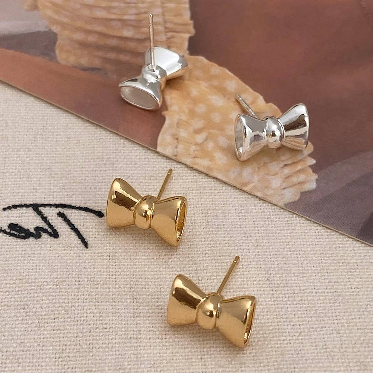 NEW VERSATILE EXQUISITE HIGH-END BOW EARRINGS_CWAJE3010
