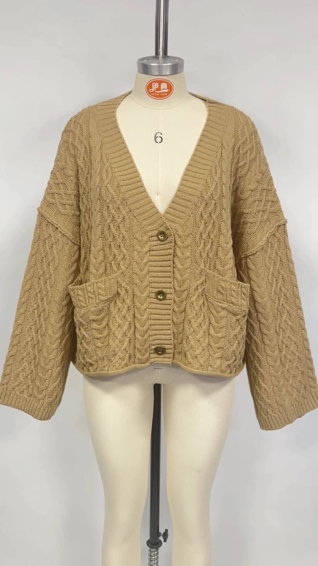 Twist loose pure color single-breasted cardigan
