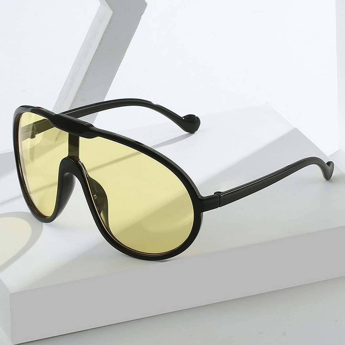 OVERSIZED FRAME ONE-PIECE SUNGLASSES UNISEX_CWASG0282