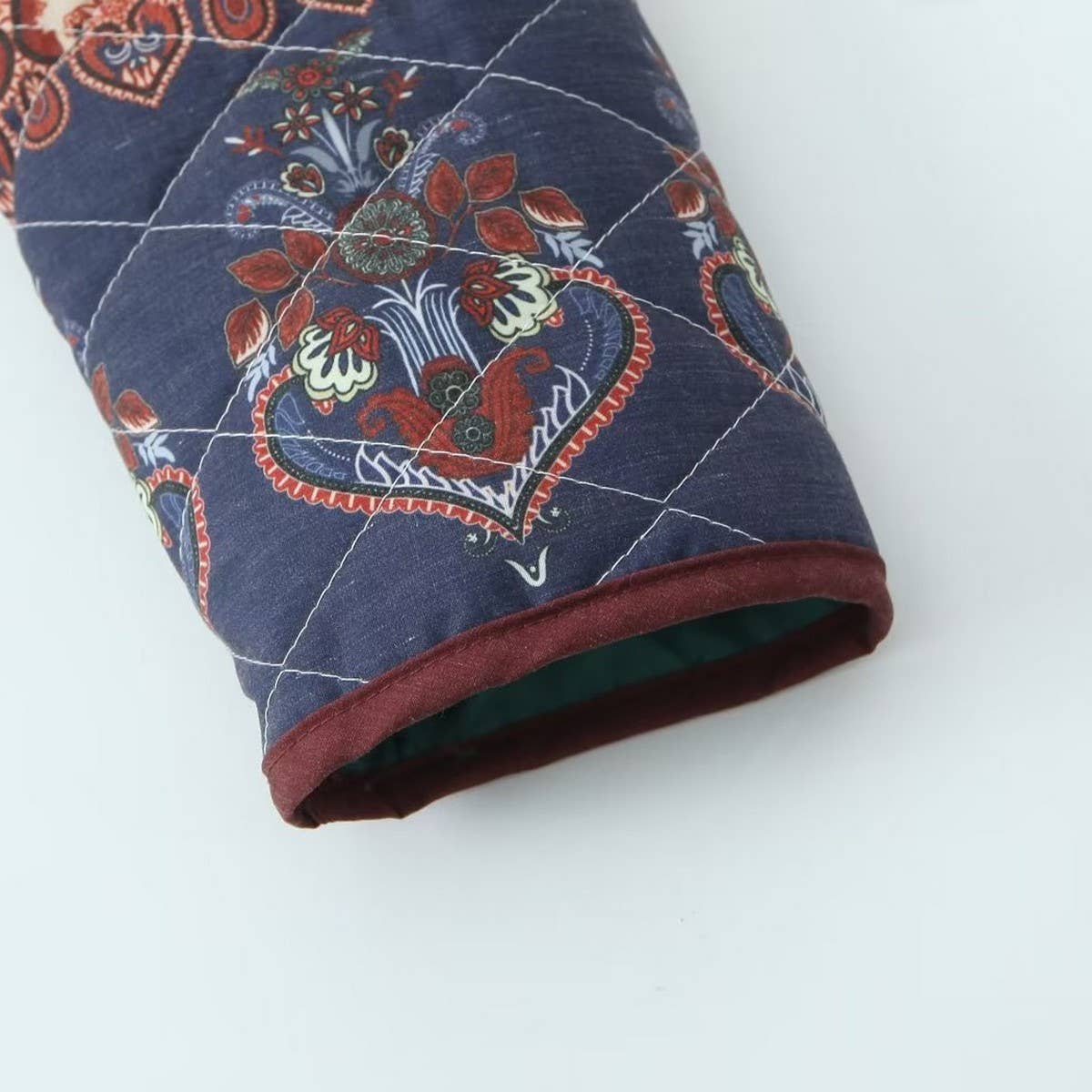 VINTAGE PRINT LOOSE FIT QUILTED JACKET WITH POCKET