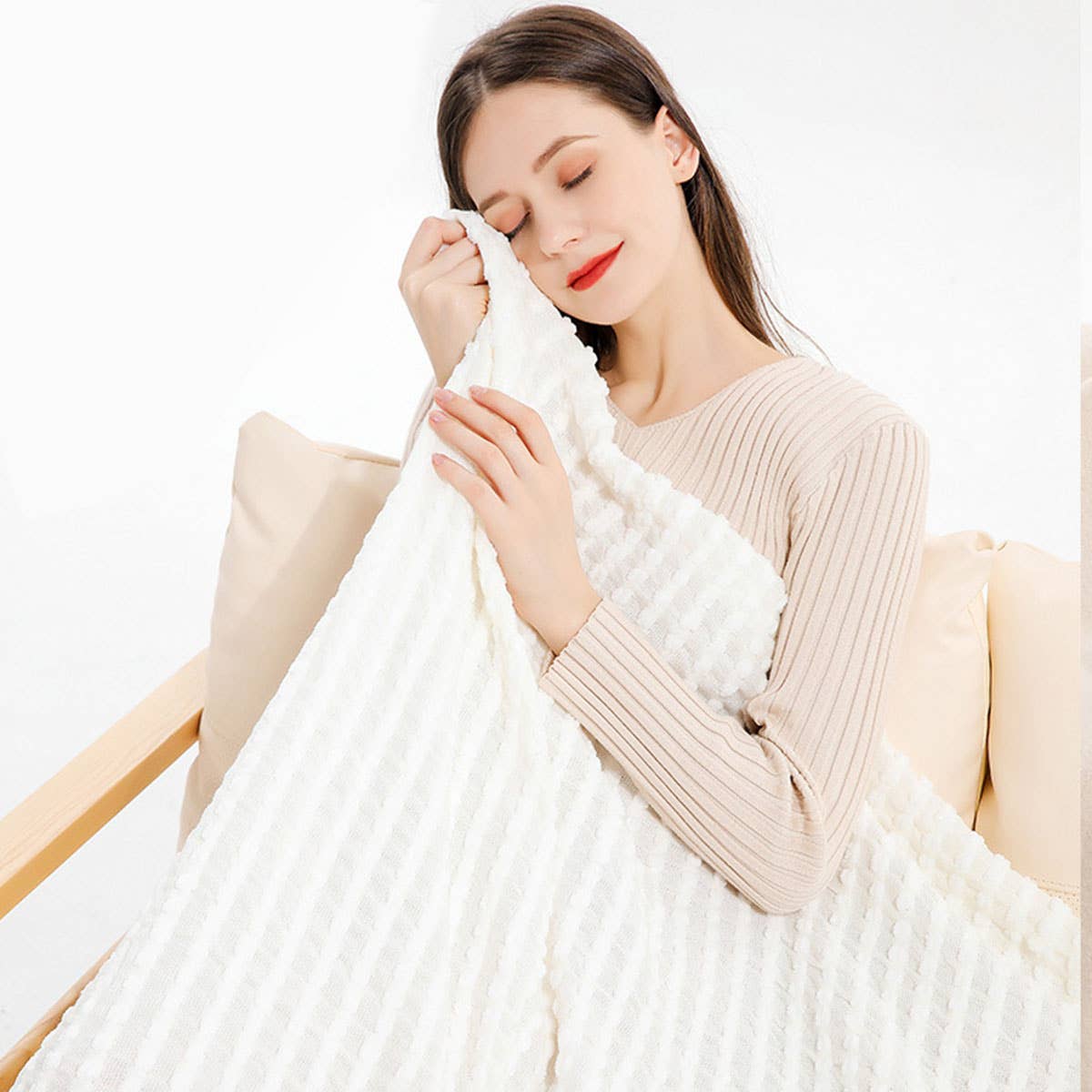 LIGHTWEIGHT COZY BRAIDED STRIPED THROW