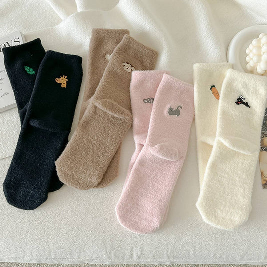 AUTUMN AND WINTER CUTE VELVET SLEEPING SOCKS_CWMS1054