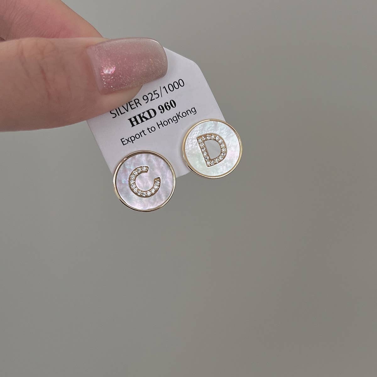 VERSATILE SHELL LETTER EARRINGS