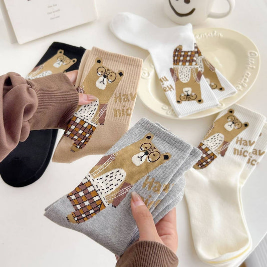 NEW CUTE CARTOON BEAR BONELESS SOCKS FOR WOMEN