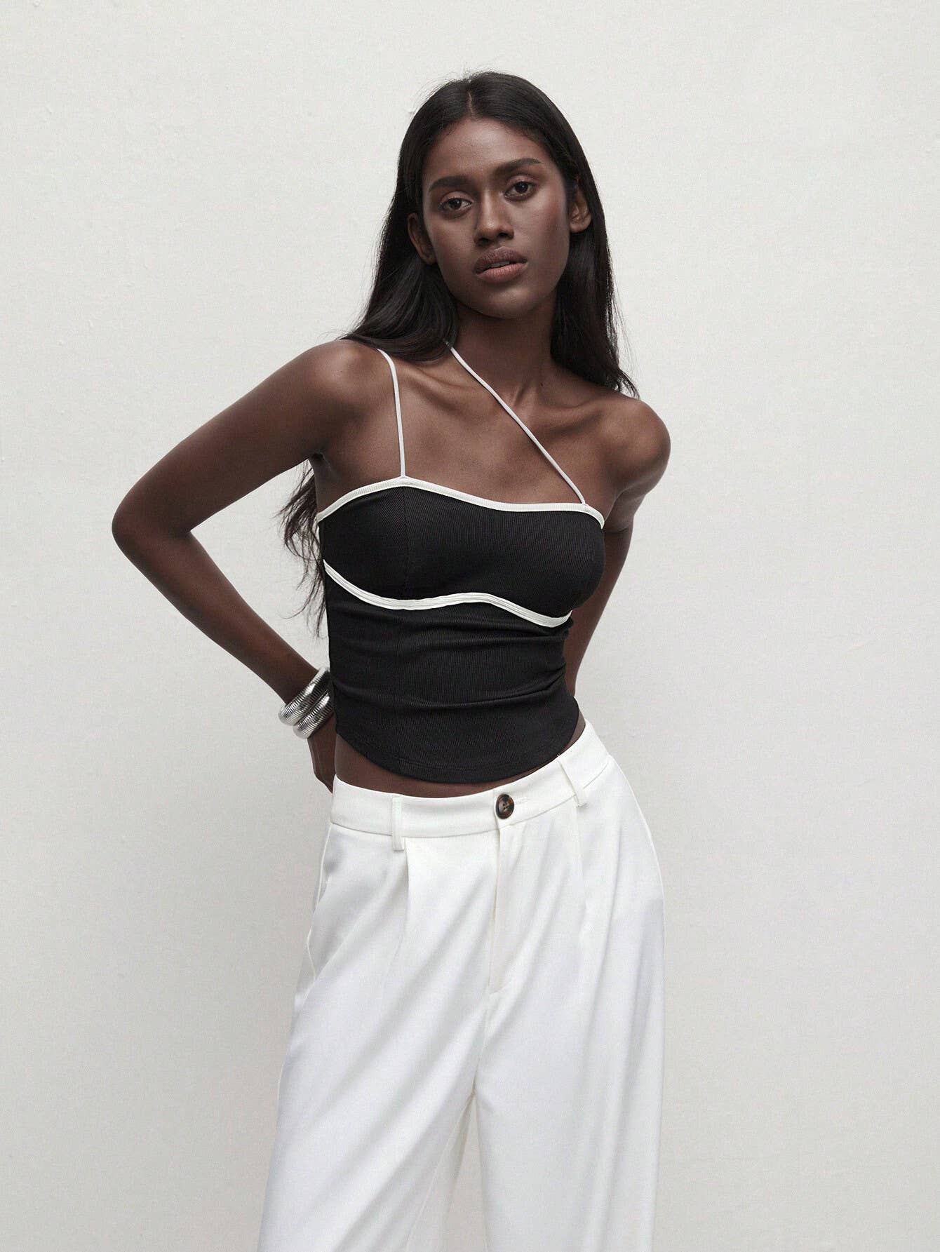 Unique design sensual single side strap vest