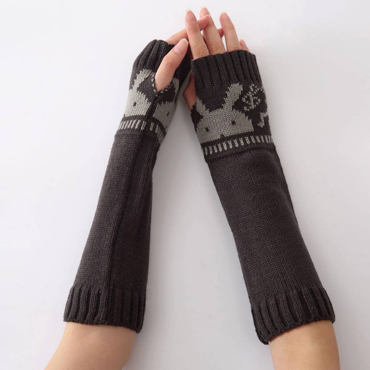 FASHIONABLE BUNNY HEAD OPEN FINGER KNITTED SLEEVES_CWAG0106