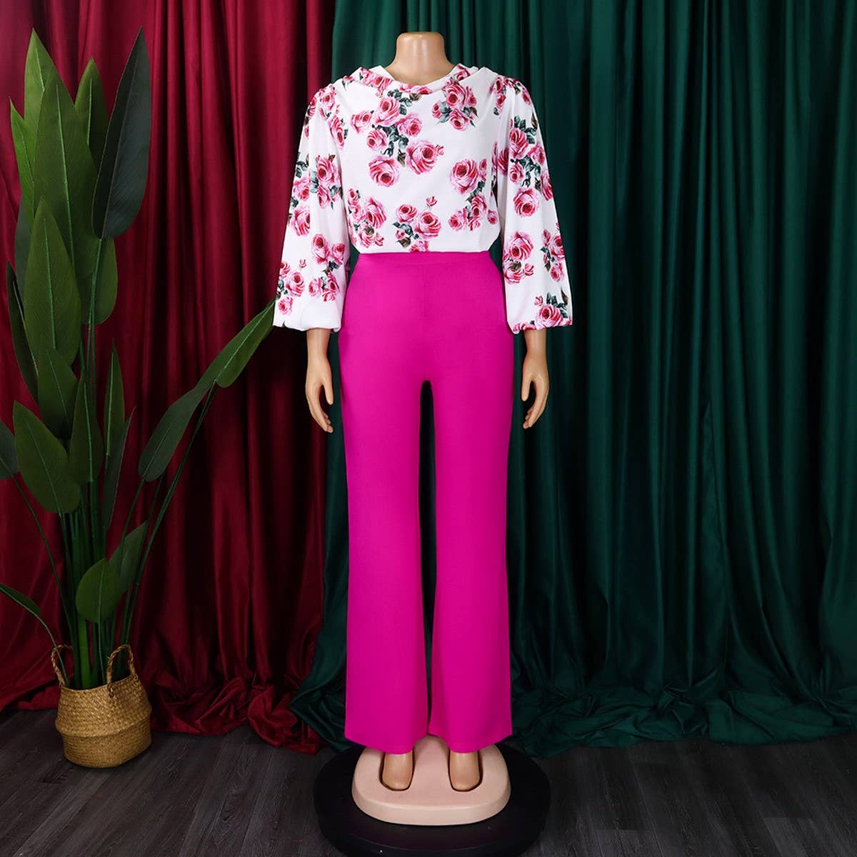 PRINTED TIE TOP AND WIDE-LEG PANTS TWO-PIECE SET_CWSTB1140