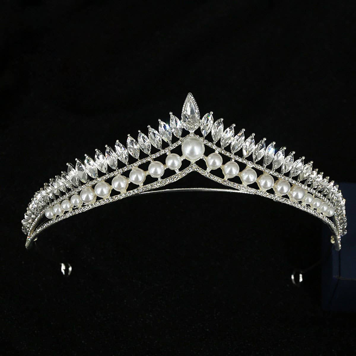 CELEBRITY-STYLE BRIDAL CROWN WEDDING ACCESSORIES_CWMM2028