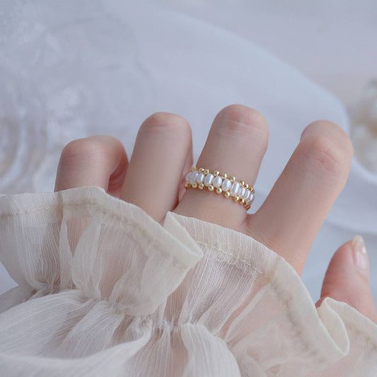 Gentle retro style freshwater pearl open-top ring