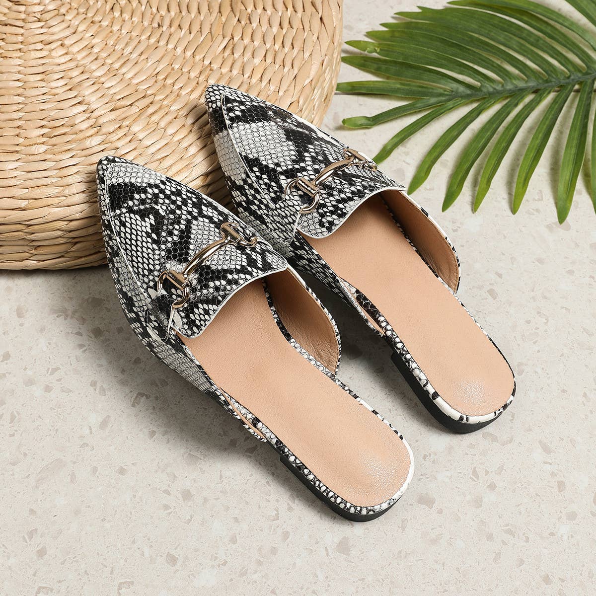 CASUAL SNAKE PRINT FLAT BOTTOM LAZY MULES_CWSHF0032