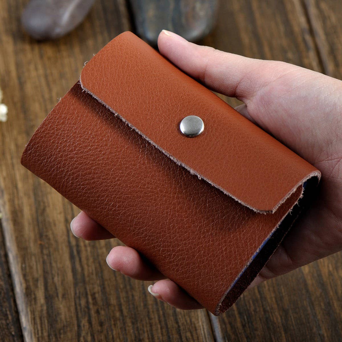 SIMPLE AND STYLISH COWHIDE BANK CARD HOLDER_CWAB3890