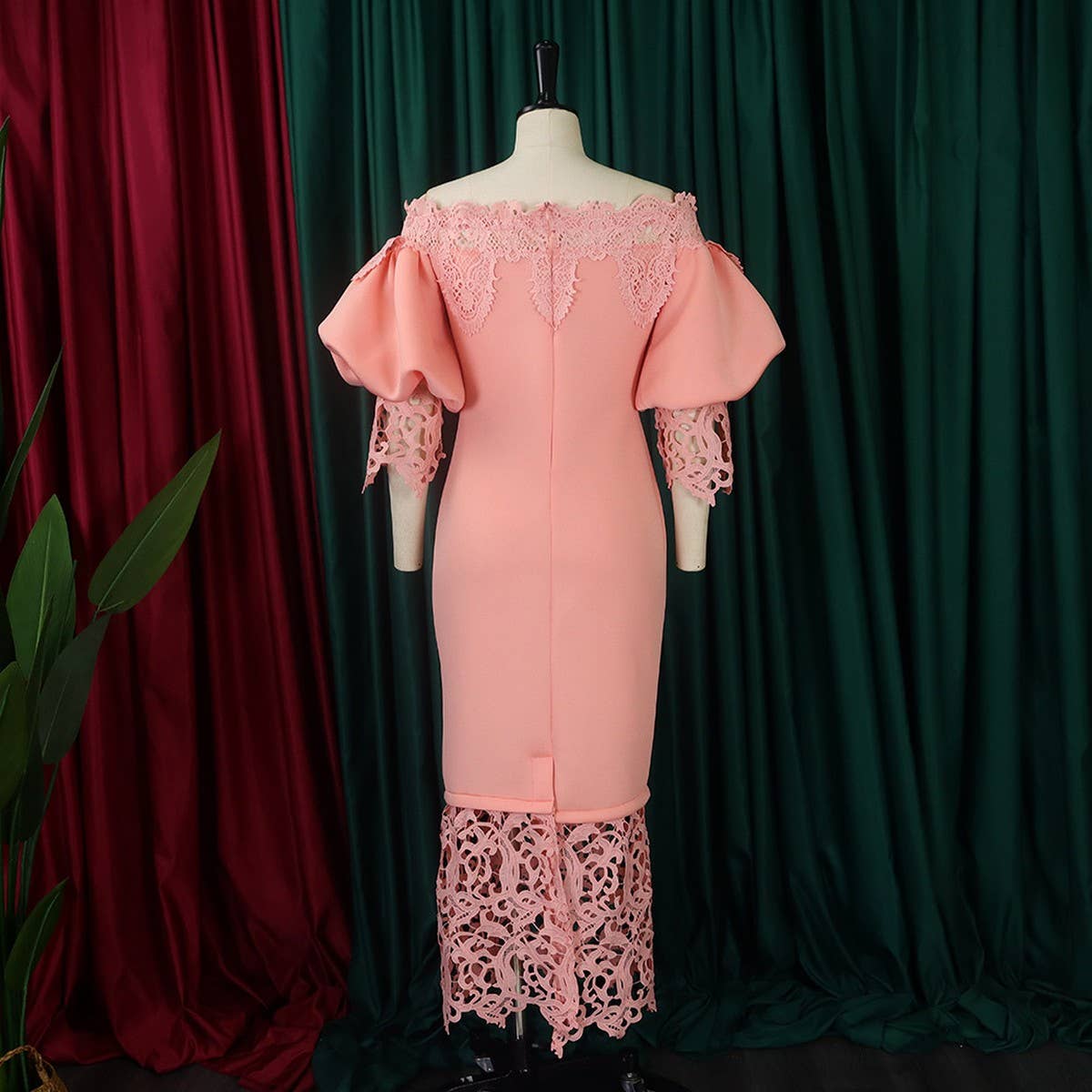 BOAT NECK LACE PATCHWORK LANTERN SLEEVE DRESS_CWDMD3683