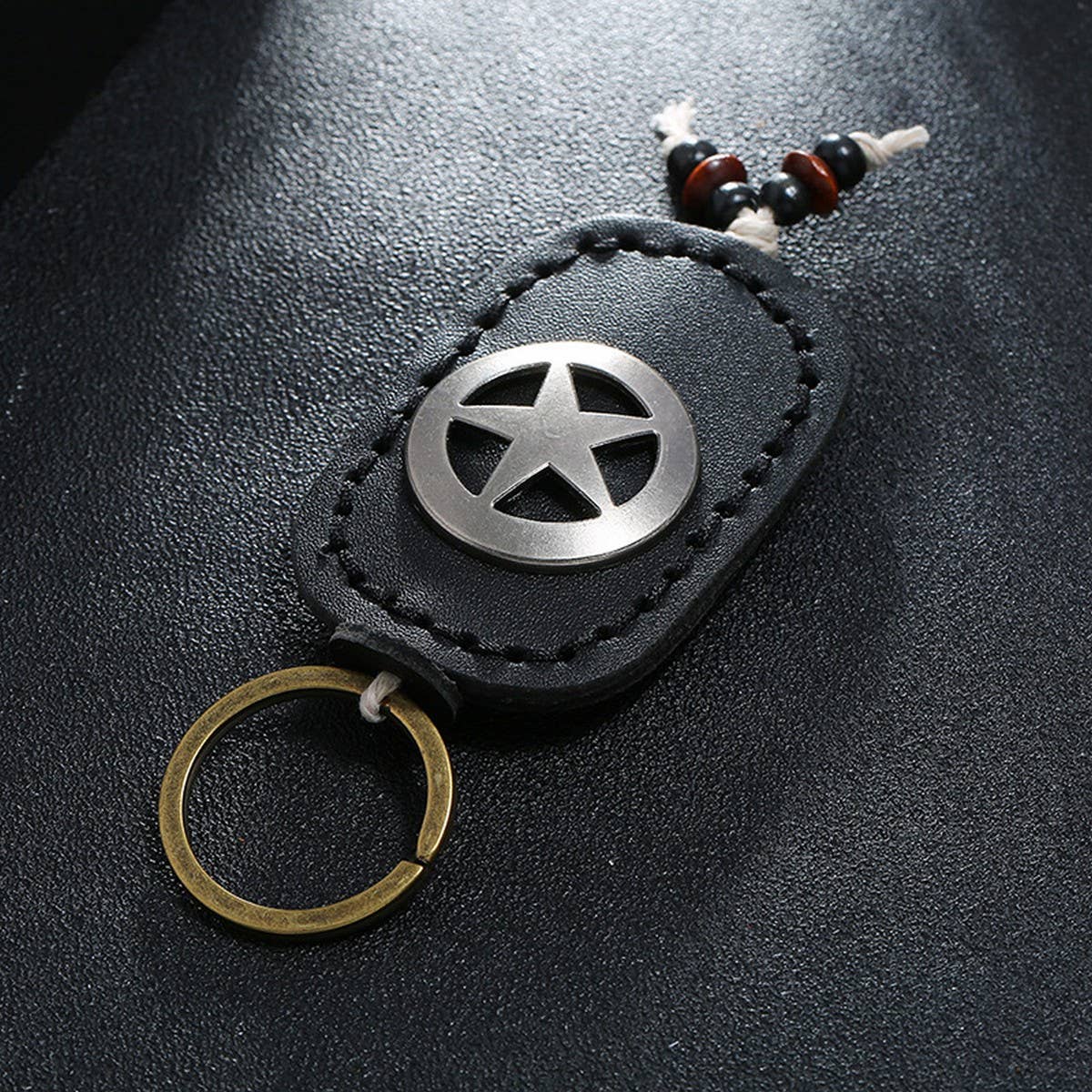 FIVE-POINTED STAR DOUBLE-LAYER COWHIDE KEYCHAIN
