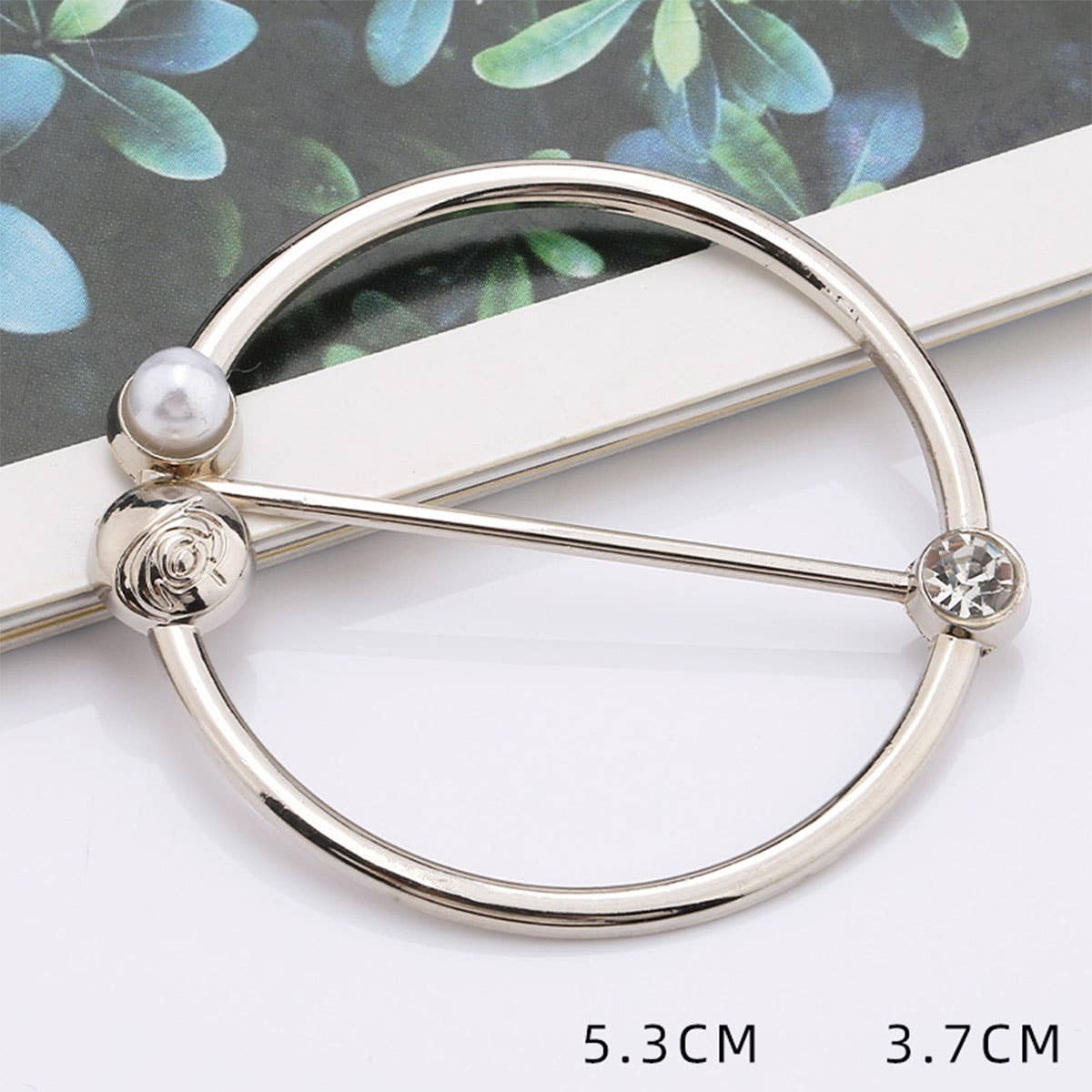 SILVER-TONE METAL PEARL KNOT CLASP SCARF RING