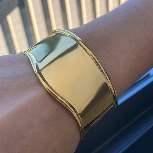 Stylish 18K Gold Spiral Open Bangle, No Fade_CWAJE4724