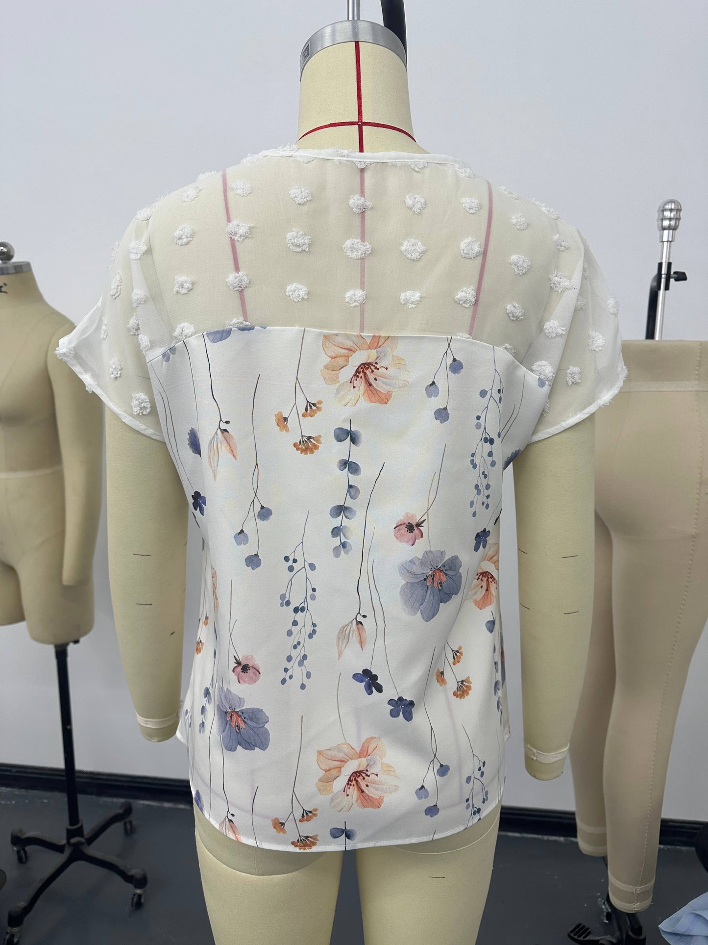 V-NECK PRINTED LACE PATCHWORK SHORT-SLEEVED TOP