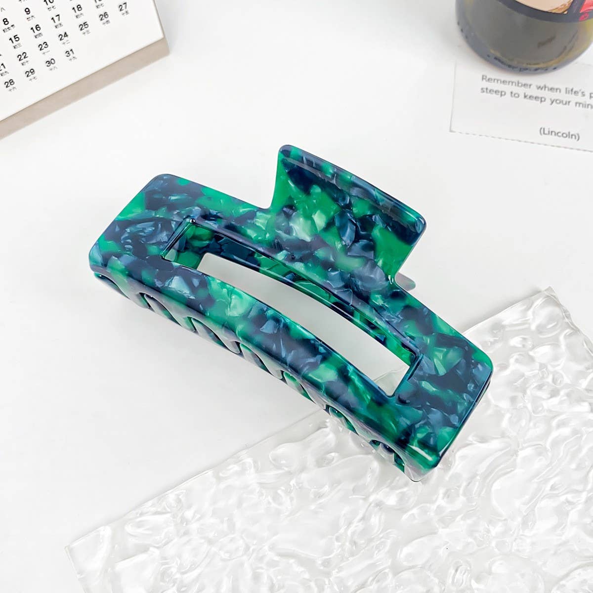 Retro and high-end acetate leopard hair clippers