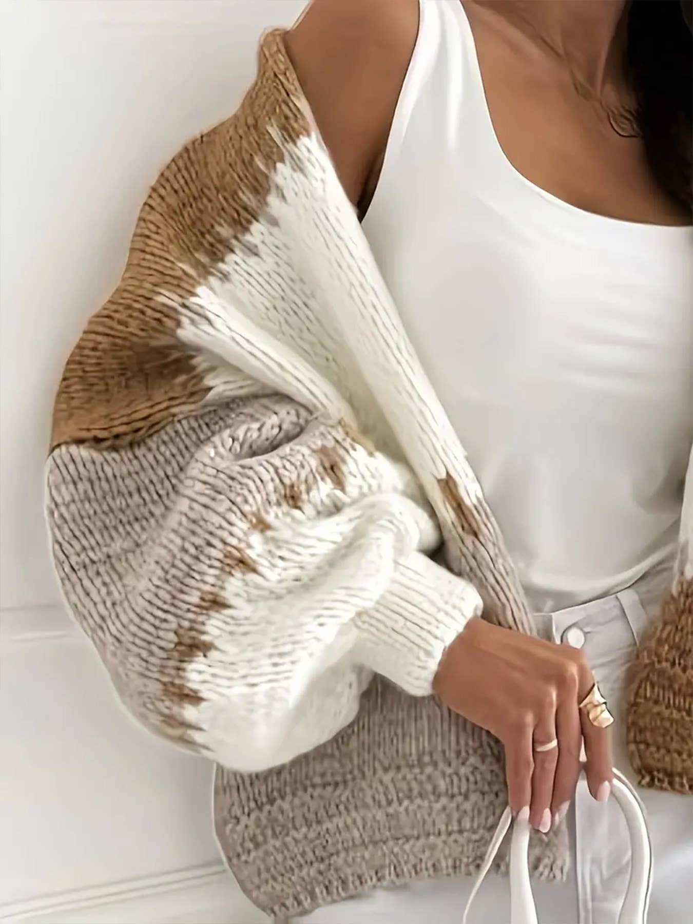 Lantern sleeves color-blocking knit cardigan