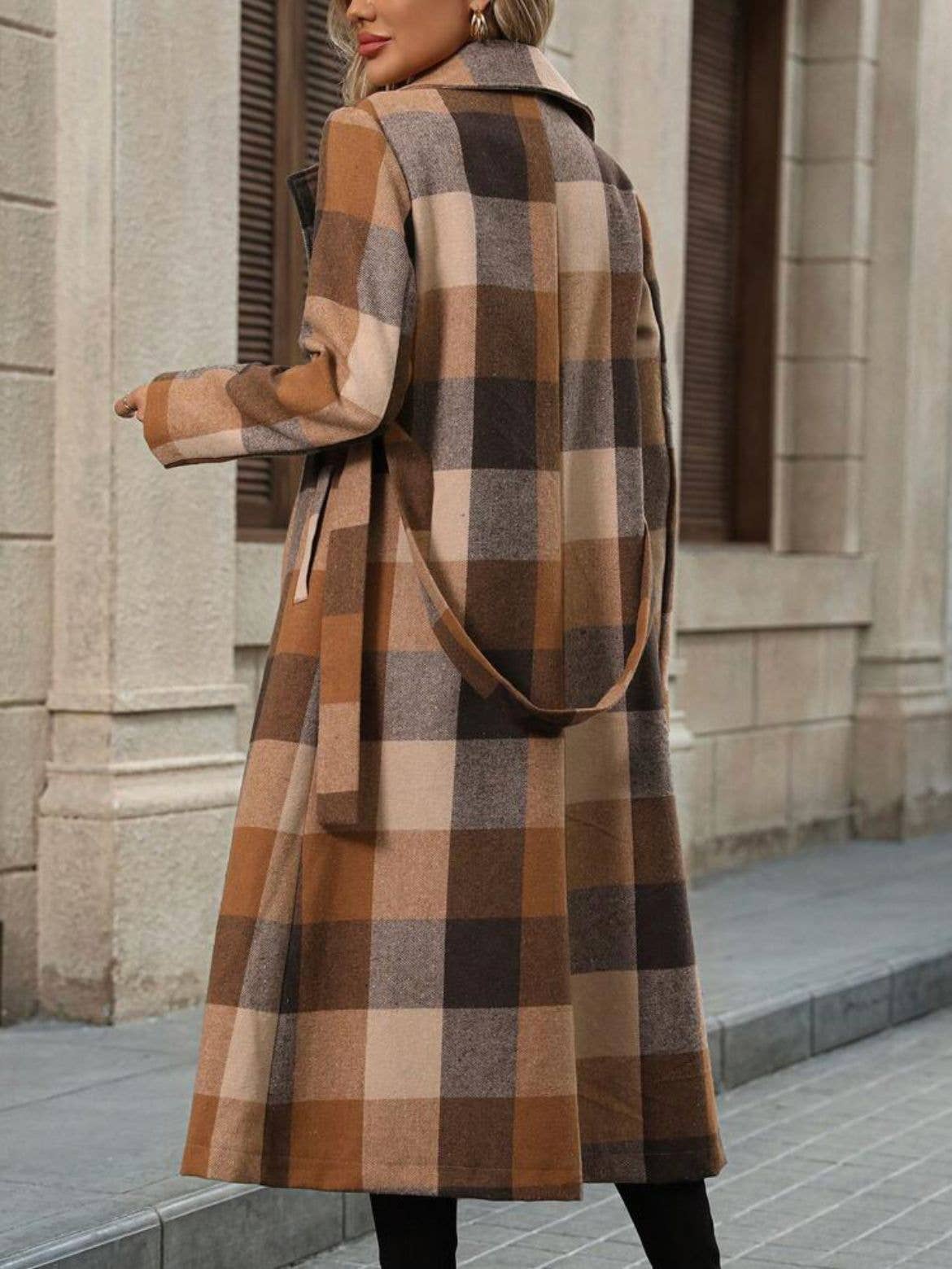 Lapel tie double-breasted and long coat