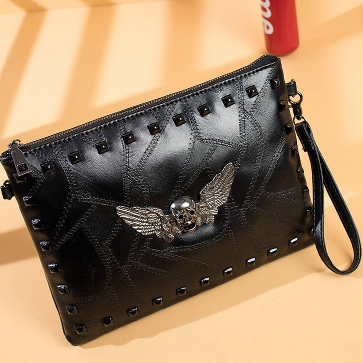 FASHIONABLE RIVET SKULL CROSSBODY BAG CARRYING BAG_CWAB1483