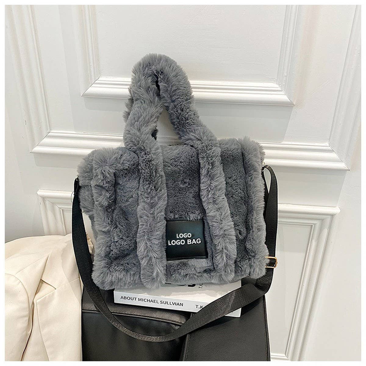 WINTER IMITATION RABBIT FURLARGE CAPACITY PLUSH BAG_CWAB3926