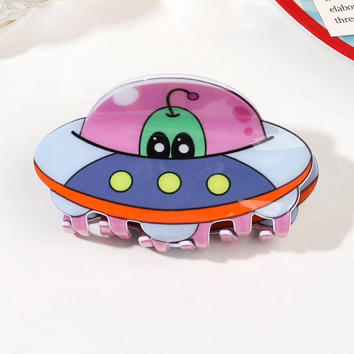Acrylic UFO Hair Claw - Elegant Alien Shark Clip_CWAHA1637
