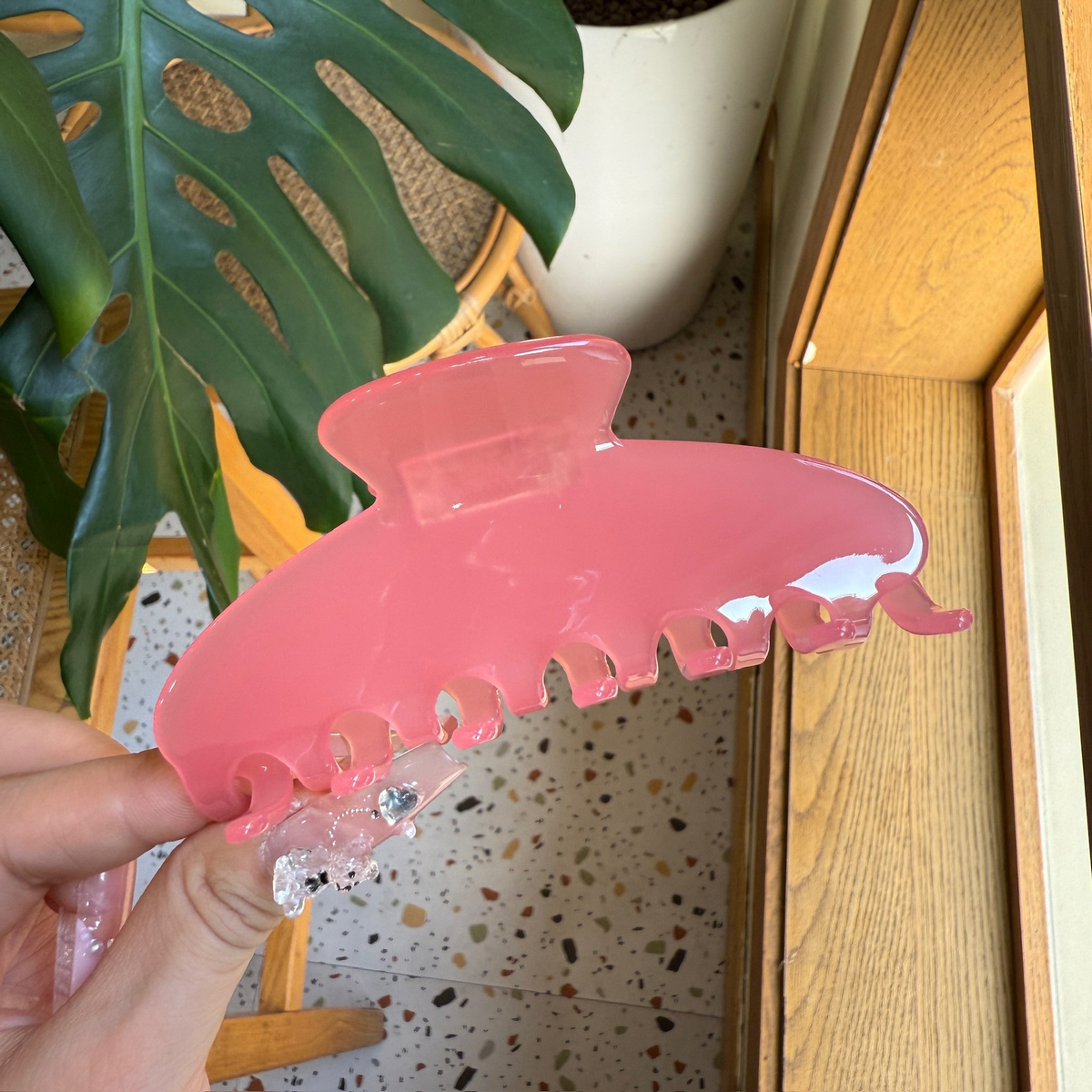 Dopamine Hair Claw ? Jelly Color Y2K Clip