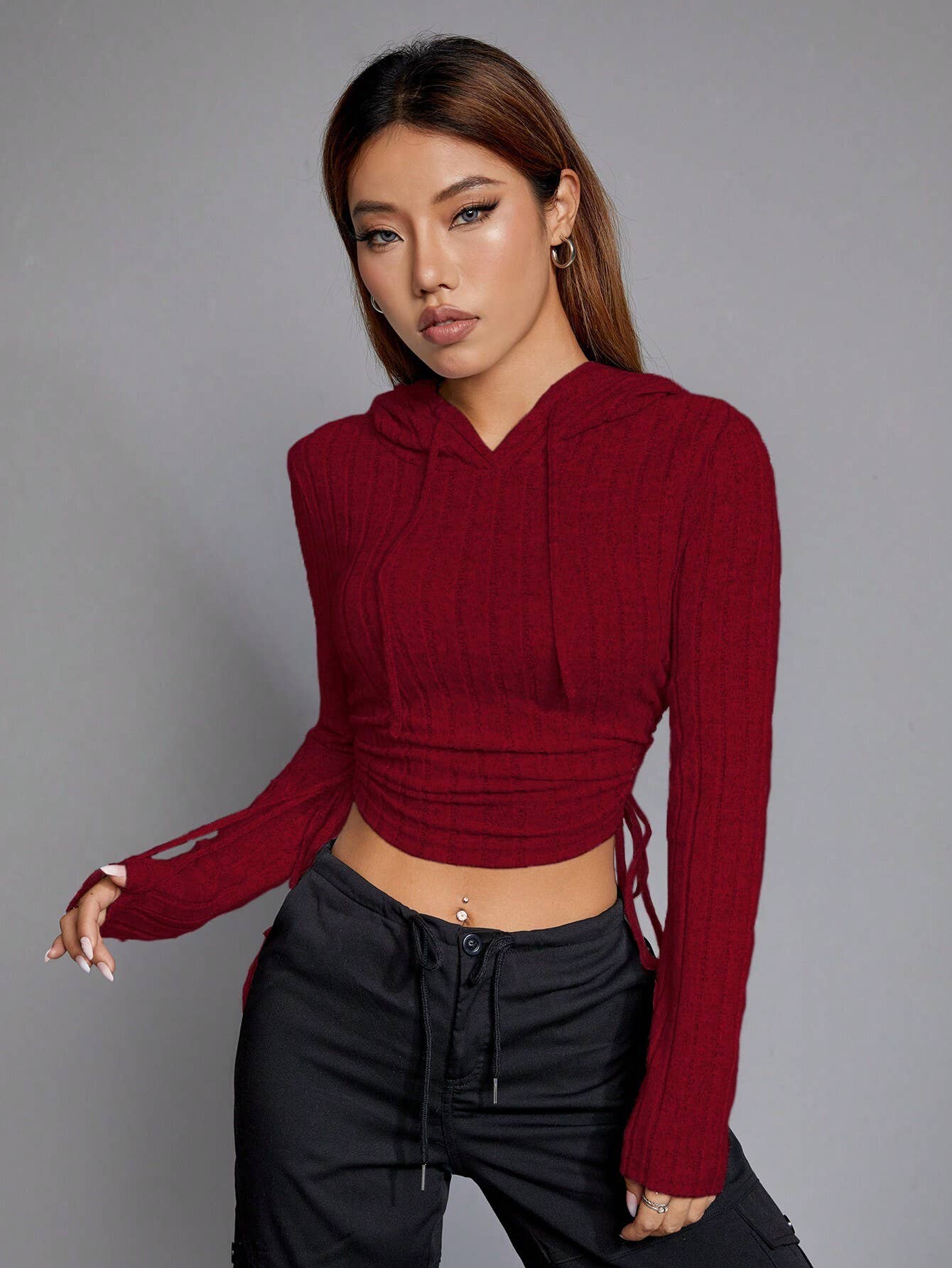 SLIM WINE RED SHORT HOODED SHORT TOP