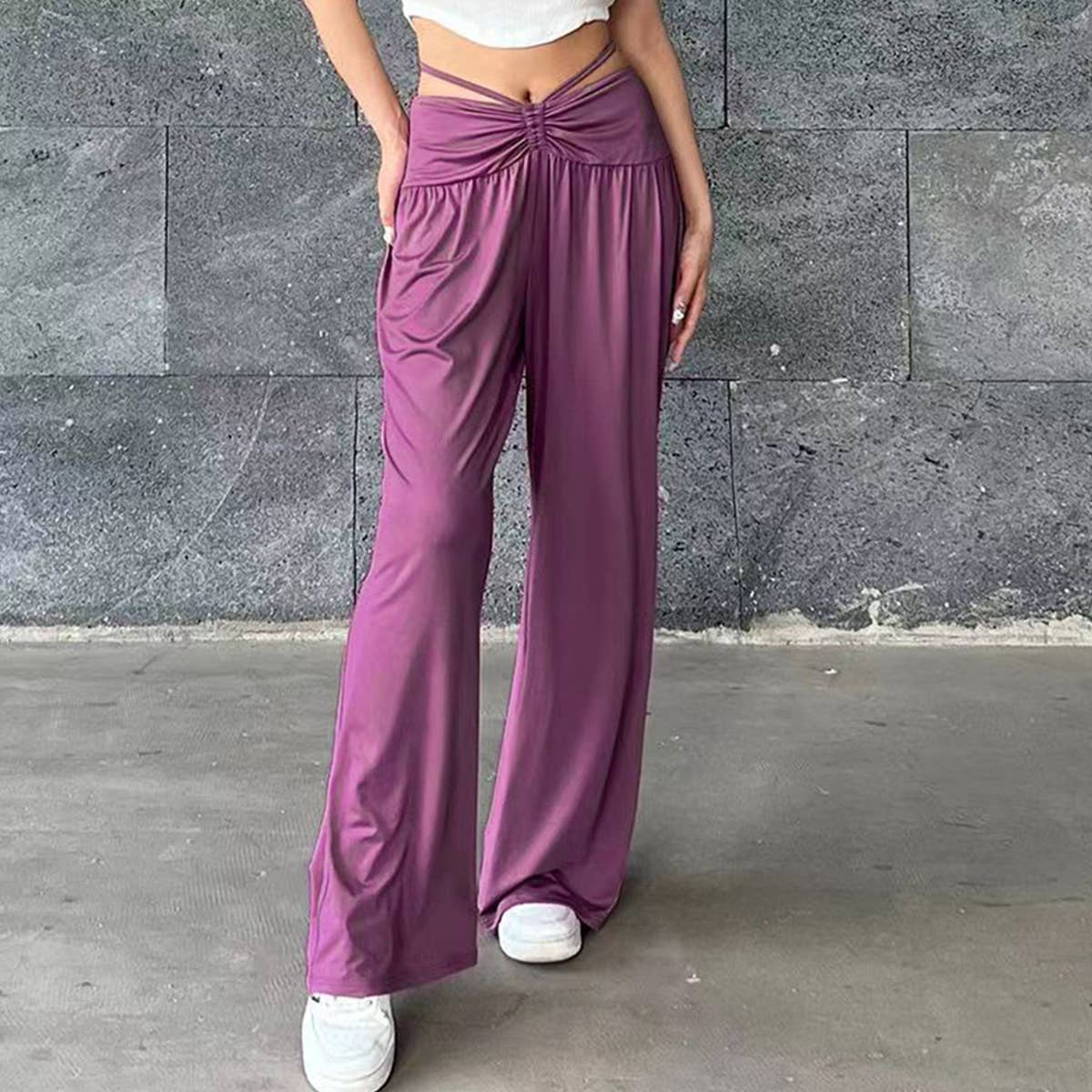 Pleated lace-up slacks Stretch wide-leg pants