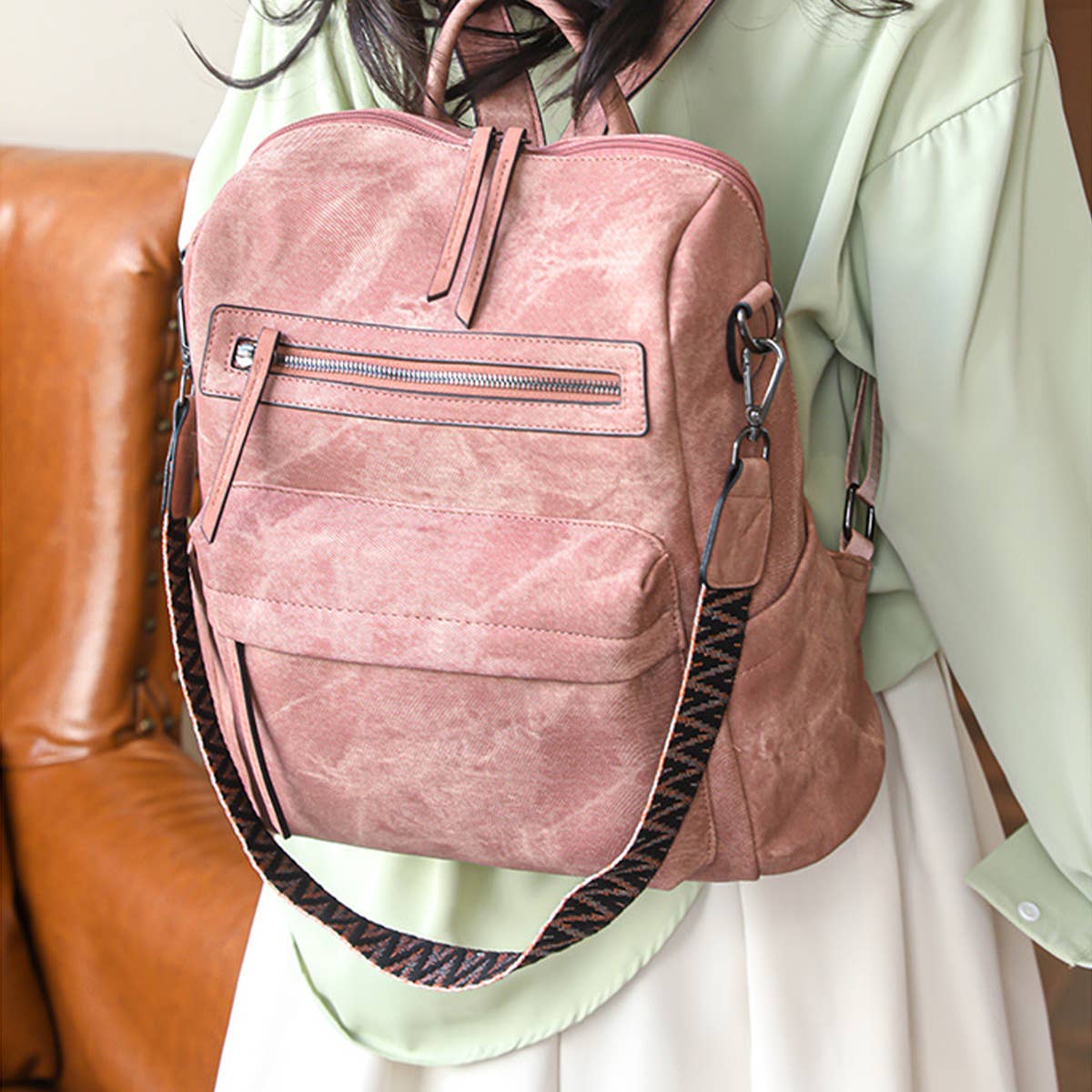 VERSATILE LARGE CAPACITY DUAL-PURPOSE BACKPACK_CWAB2866