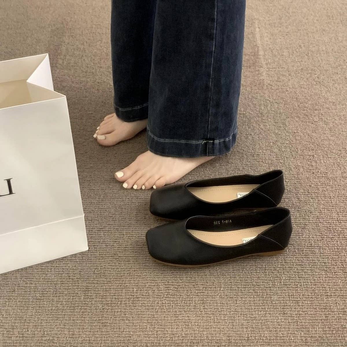 Women??¢s Loafers Slip-On Flats Comfortable Shoes_CWSHF0148