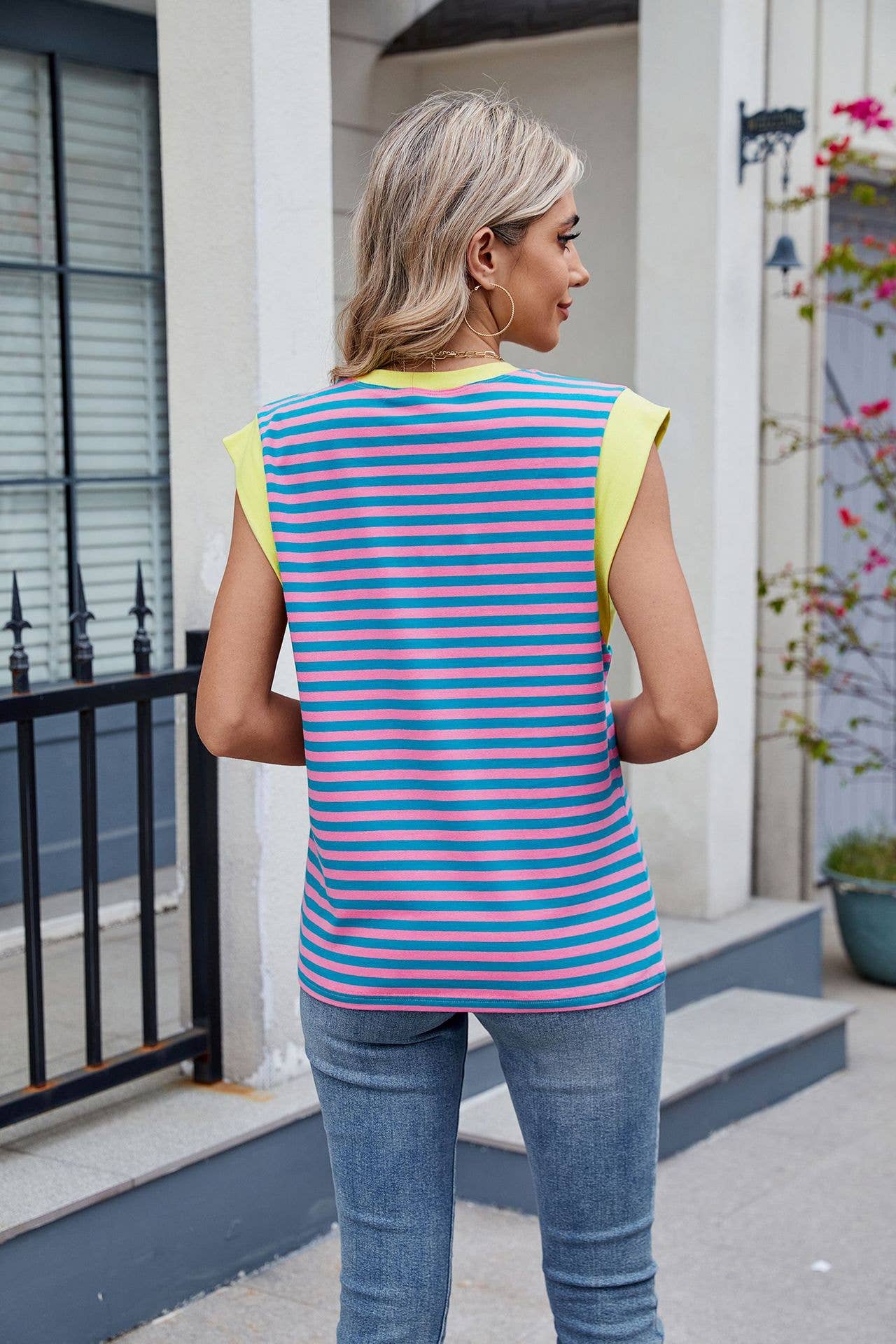 Sleeved striped color-matched crew neck tank top