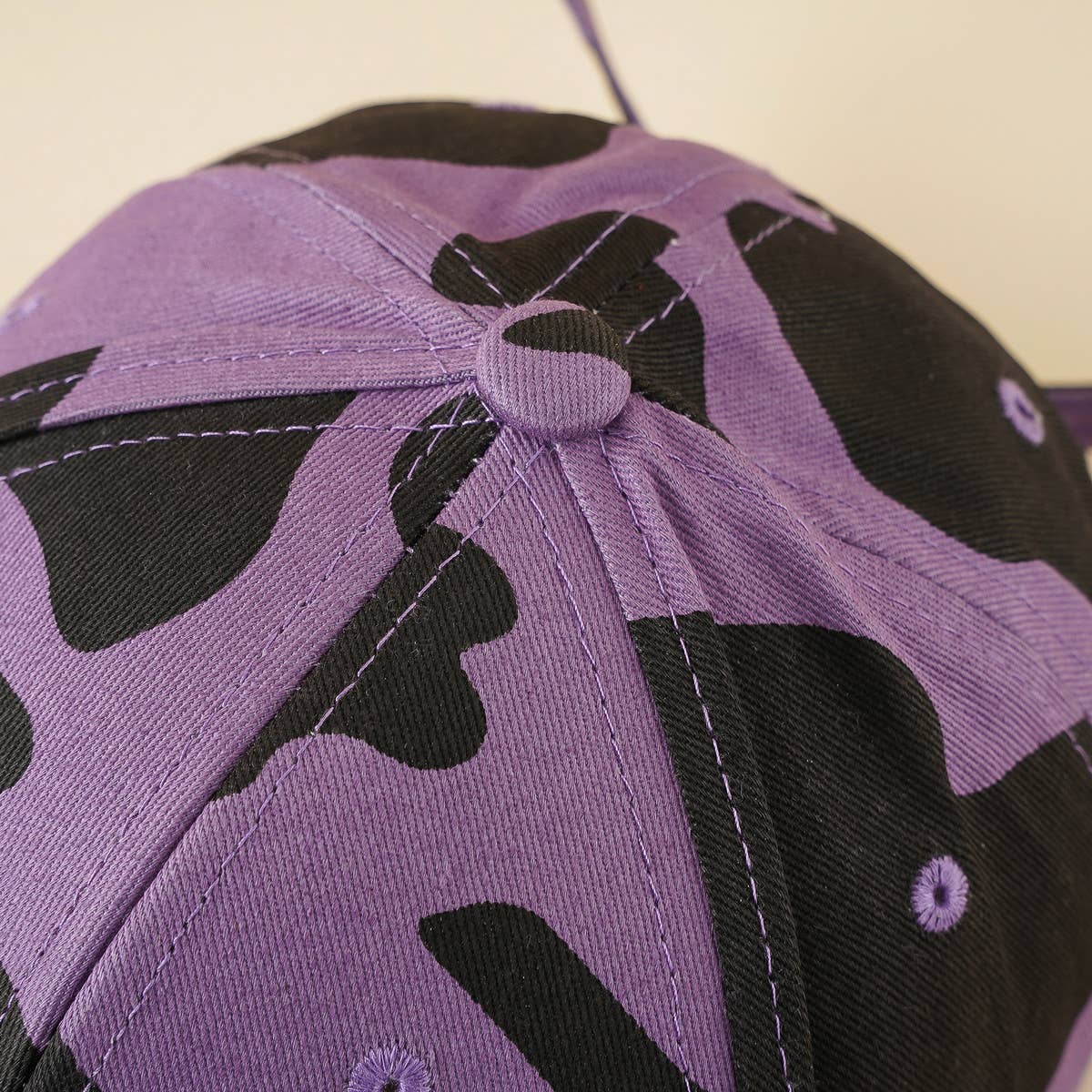 Cow pattern baseball cap, fashionable and casual CWAH1386