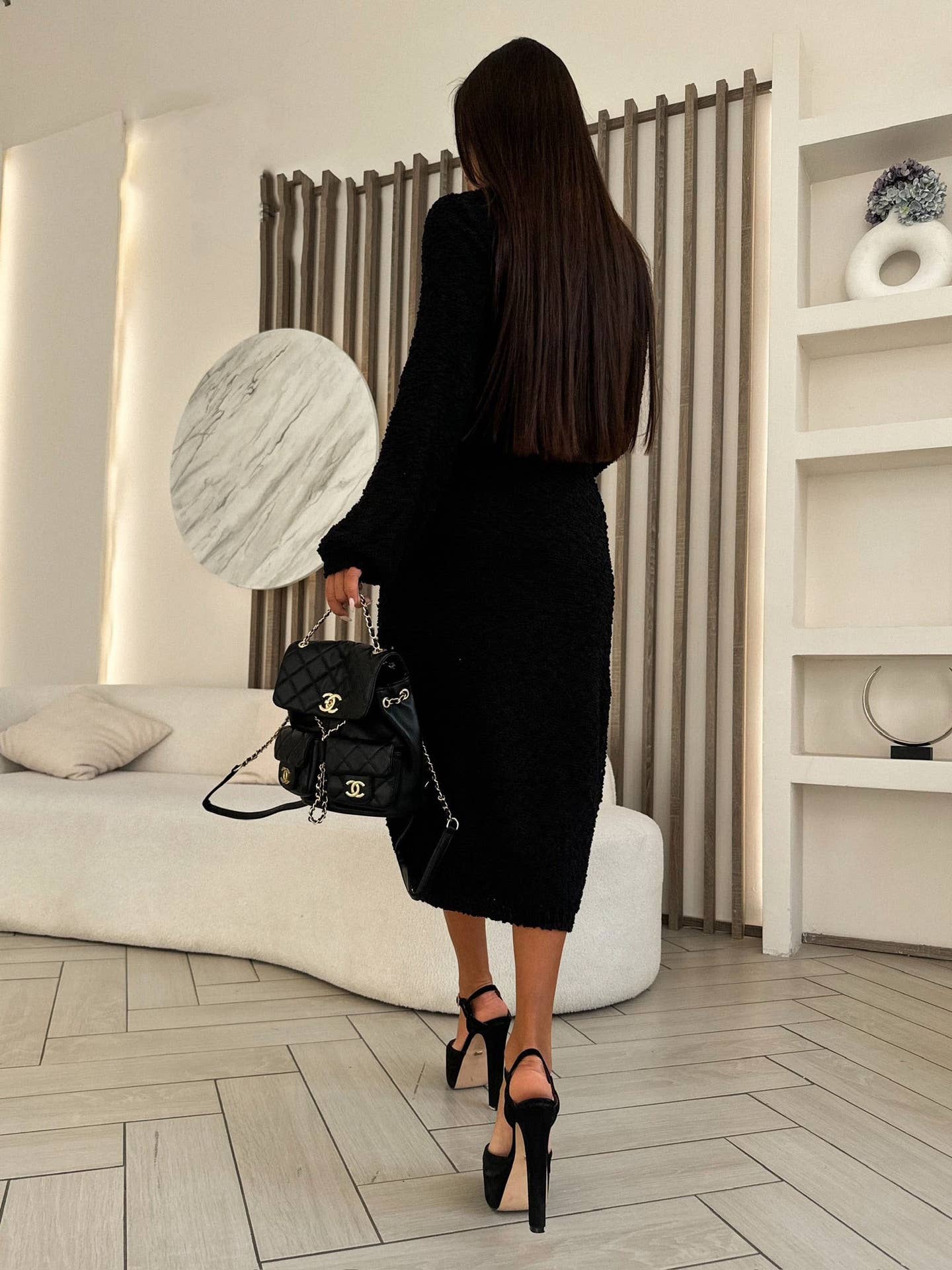 ROUND NECK LONG SLEEVE SOLID COLOR DRESS