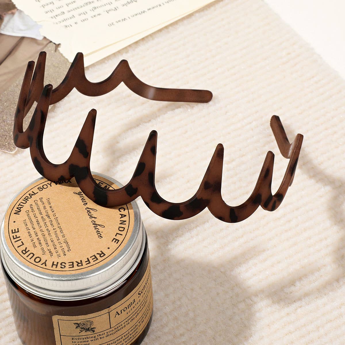 Matte brown plastic leopard print hair band