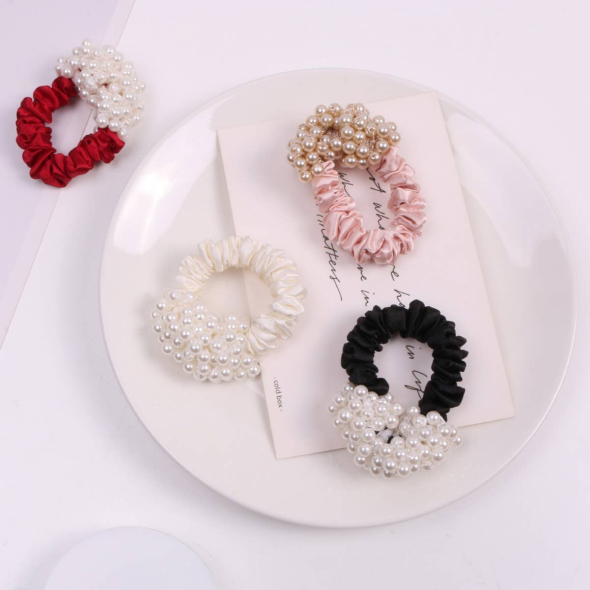 New Simple Pearl Scrunchie Cute Fresh Hair Tie