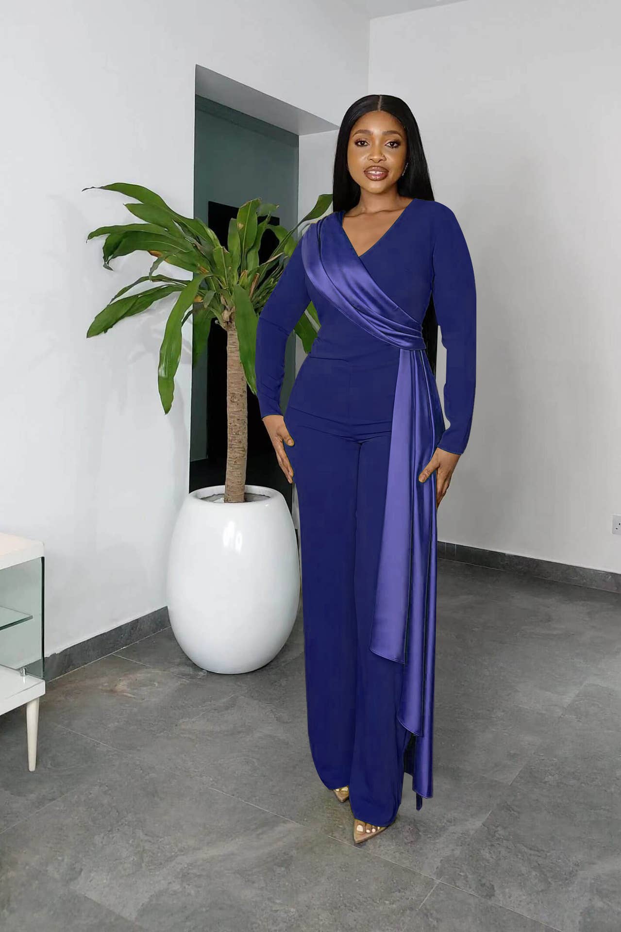 LONG SLEEVE STYLE SLIM-FIT STRAIGHT-LEG JUMPSUIT