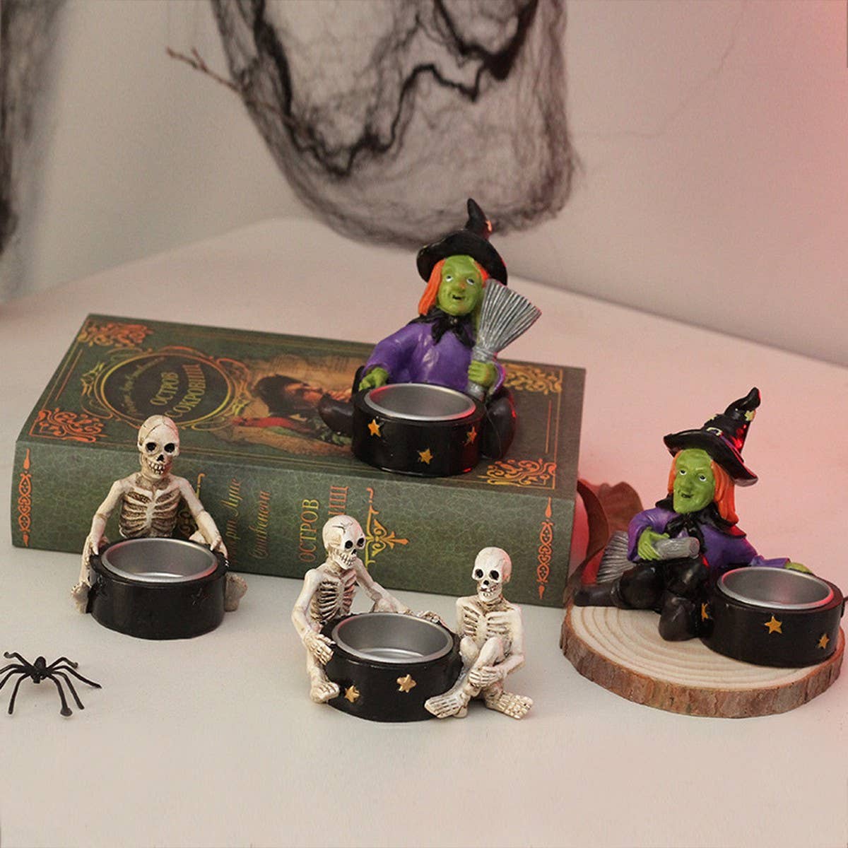 Halloween Witch Skull Candle Holder Decor_CWMM9877