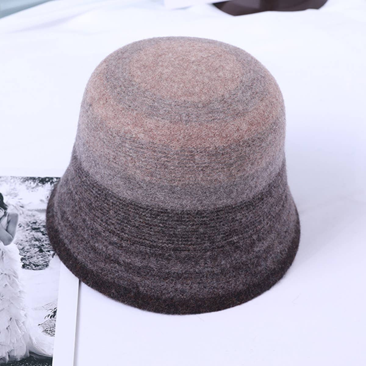 WOMEN RETRO LUXURY WARM FELT BUCKET HAT_CWAH0603