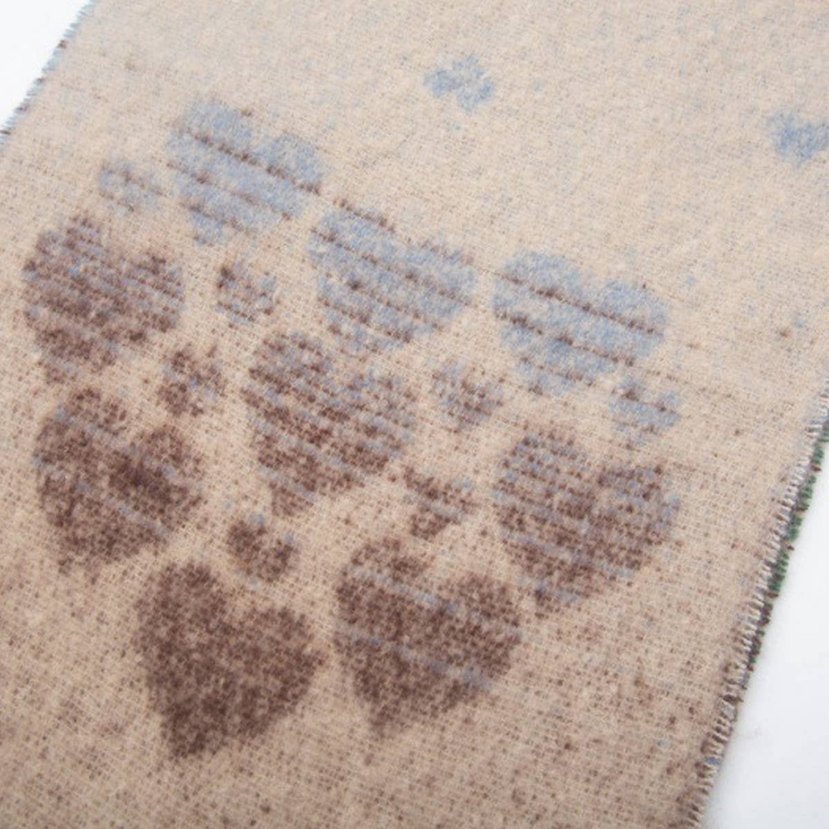 Heart Pattern Circle Yarn Scarf - Women's Wrap