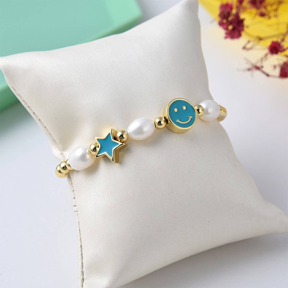 CWAJE4562_COLORFUL FIVE-POINTED STAR SMILEY FACE BRACELET