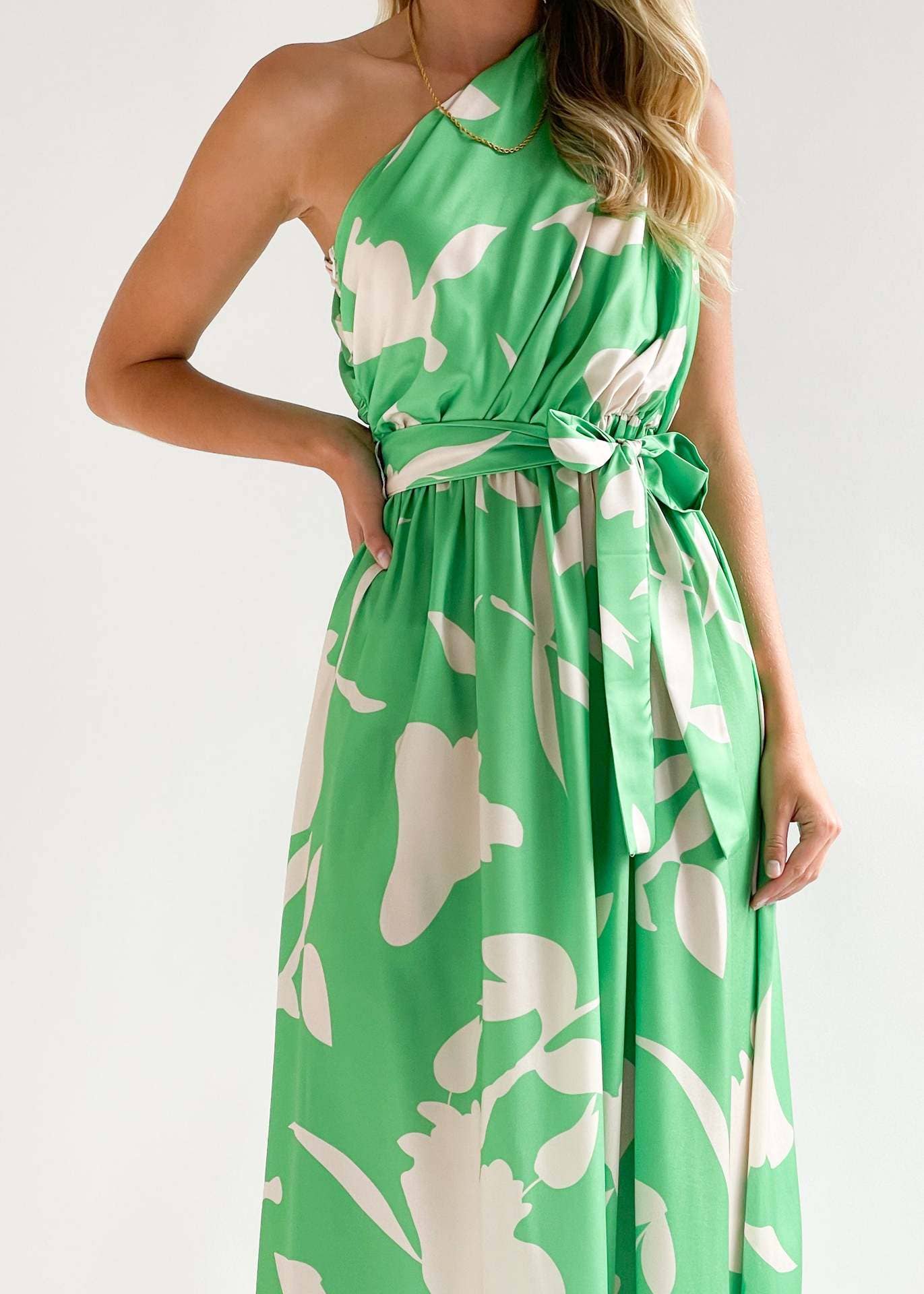 SEXY WAISTLINE PRINT SKEW COLLAR TUNIC DRESS