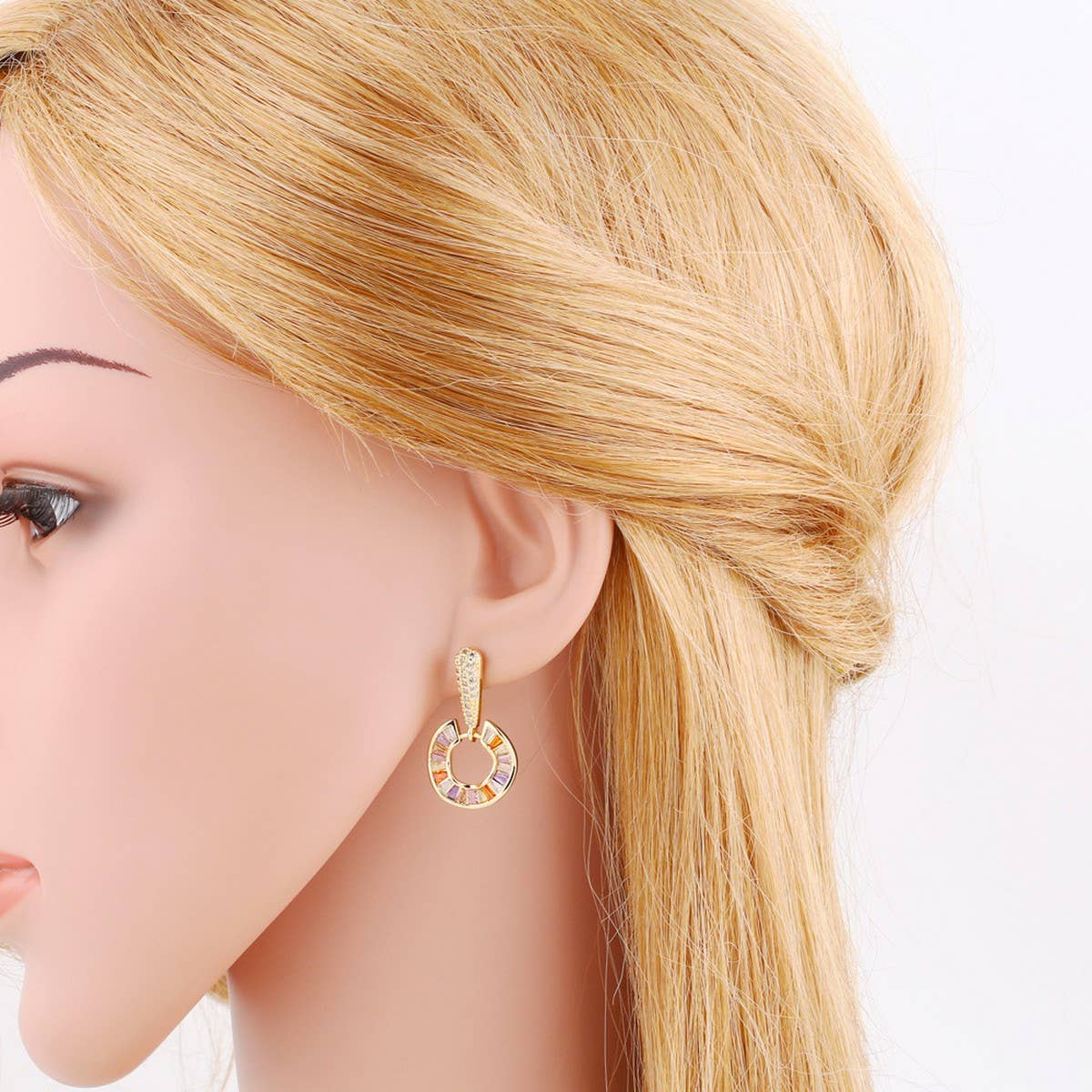 COLORED ZIRCON HEART RETRO ROUND EARRINGS