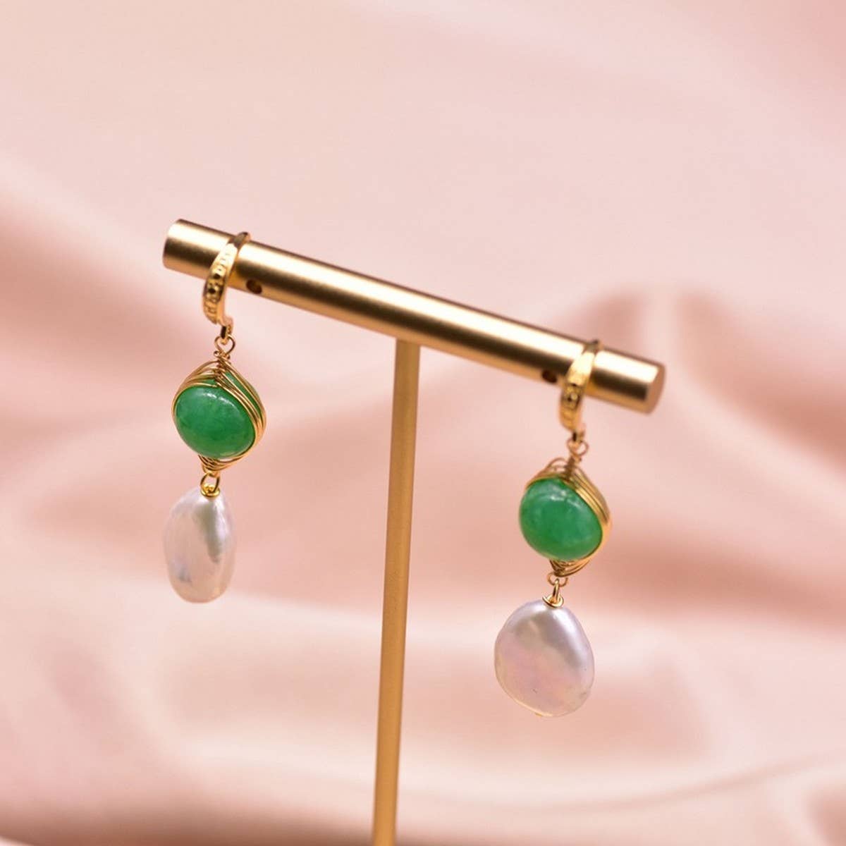 NEW HIGH-END FRESHWATER PEARL EARRINGS