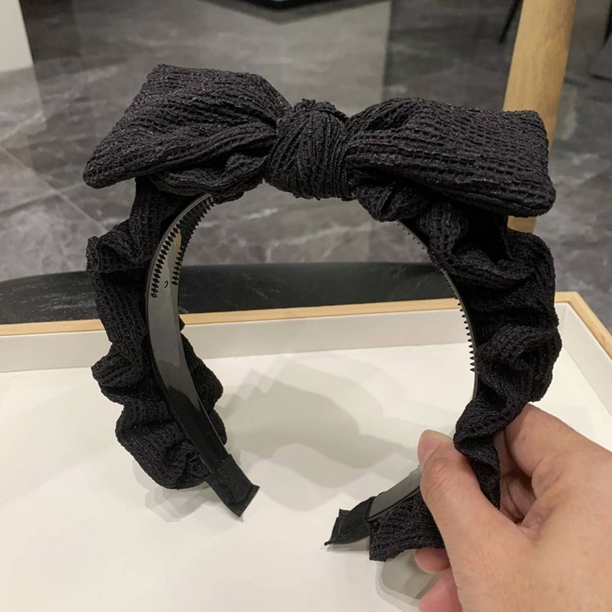 SIMPLE RETRO TOOTHED PLEATED BOW HEADBAND_CWAHA0774