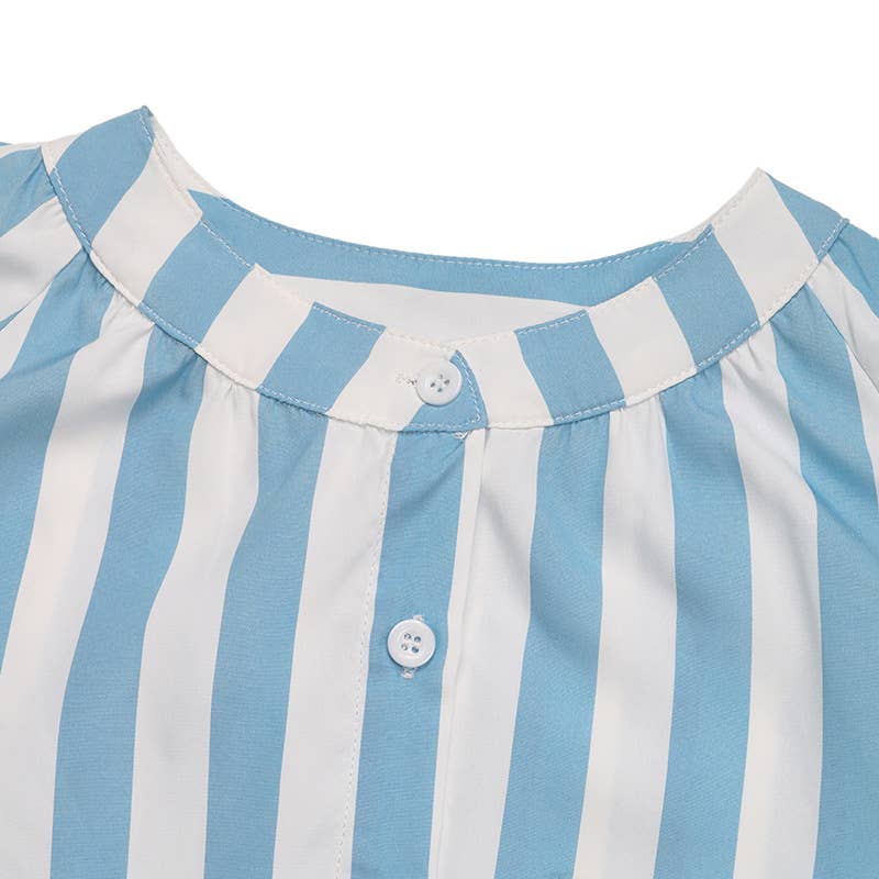 Striped V-neck three-quarter sleeve shirt